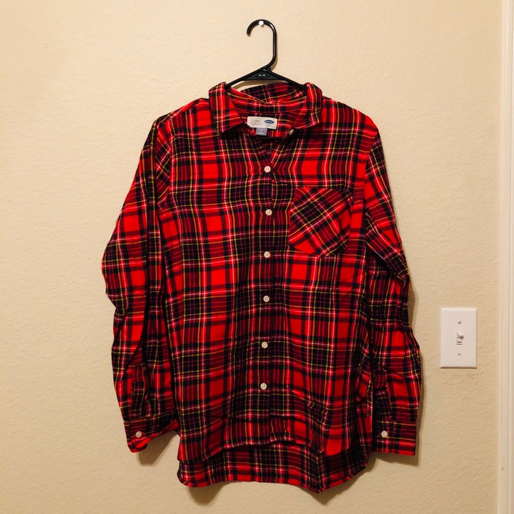 🌟Old Navy Classic Fit Red Plaid Flannel🌟